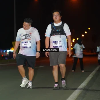 Runner Photo 7655427