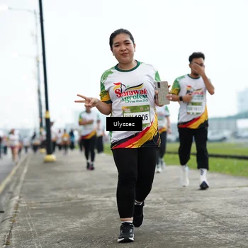 Runner Photo 7655438