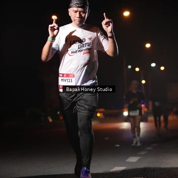 Runner Photo 7655444