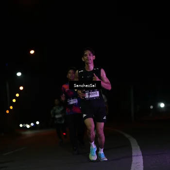 Runner Photo 7655446