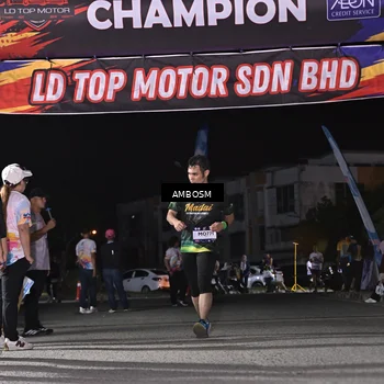 Runner Photo 7655449