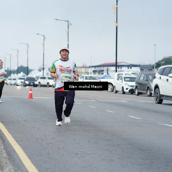 Runner Photo 7655462