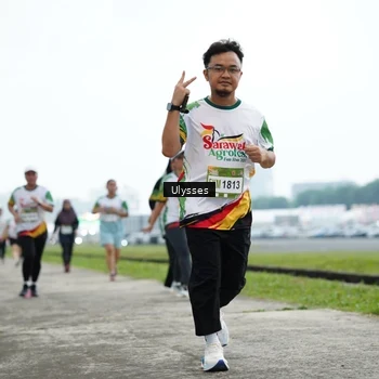 Runner Photo 7655468