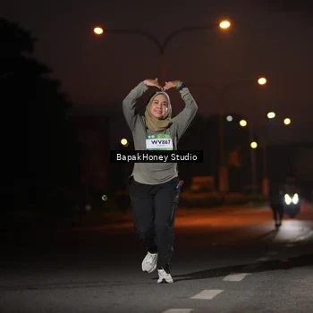 Runner Photo 7655473