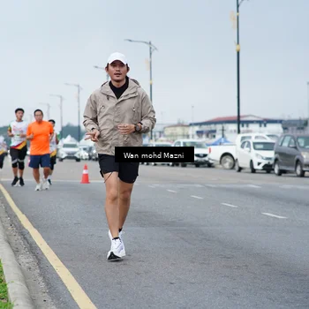 Runner Photo 7655479
