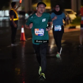 Runner Photo 7655501