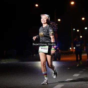Runner Photo 7655524