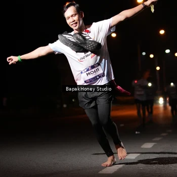 Runner Photo 7655533