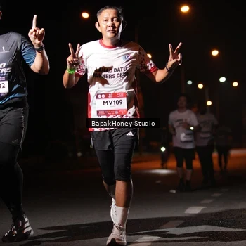 Runner Photo 7655534