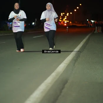 Runner Photo 7655548