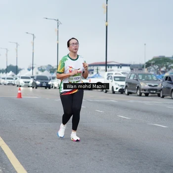 Runner Photo 7655566