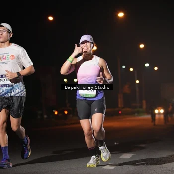 Runner Photo 7655571