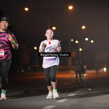 Runner Photo 7655577