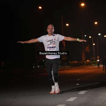 Runner Photo 7655578