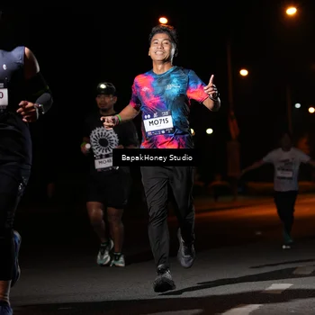 Runner Photo 7655590