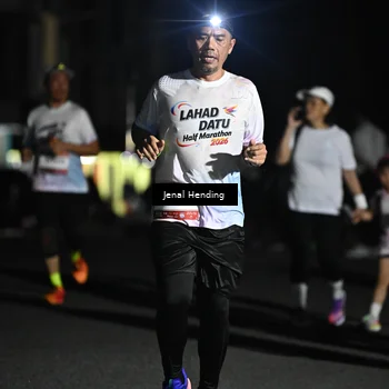 Runner Photo 7655592