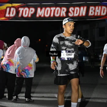 Runner Photo 7655596