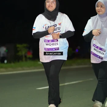 Runner Photo 7655614