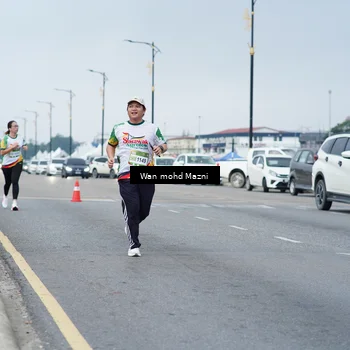Runner Photo 7655616