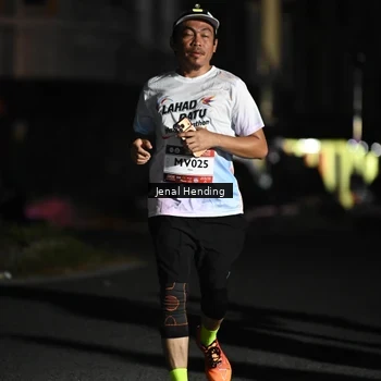 Runner Photo 7655623