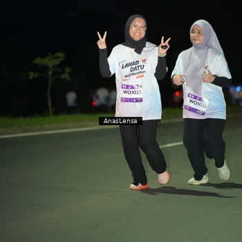 Runner Photo 7655624