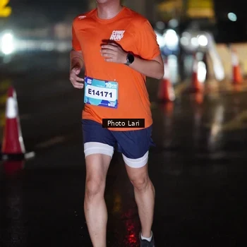 Runner Photo 7655635