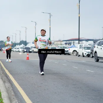 Runner Photo 7655661