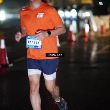 Runner Photo 7655666