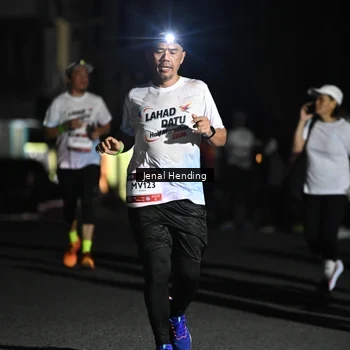 Runner Photo 7655668