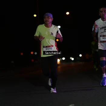 Runner Photo 7655680