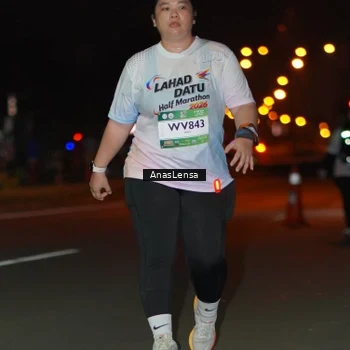 Runner Photo 7655690