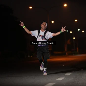 Runner Photo 7655692
