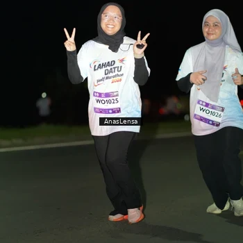 Runner Photo 7655698