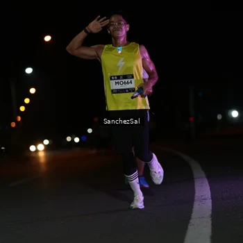 Runner Photo 7655709