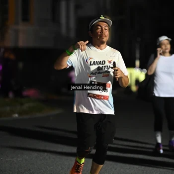 Runner Photo 7655714