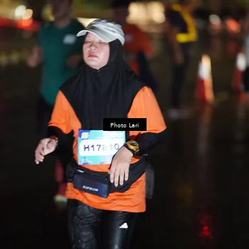 Runner Photo 7655731