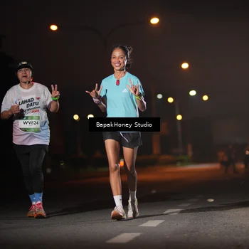 Runner Photo 7655734