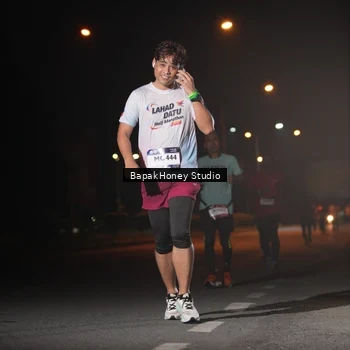 Runner Photo 7655754