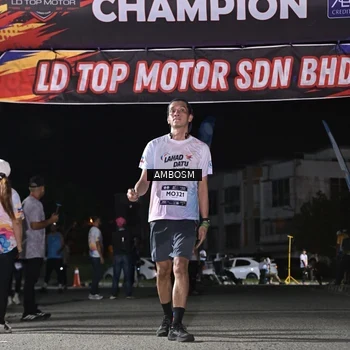 Runner Photo 7655756