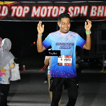 Runner Photo 7655761