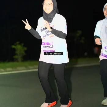 Runner Photo 7655765