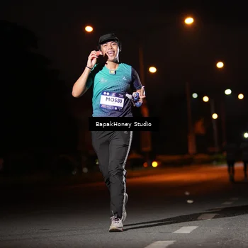 Runner Photo 7655771