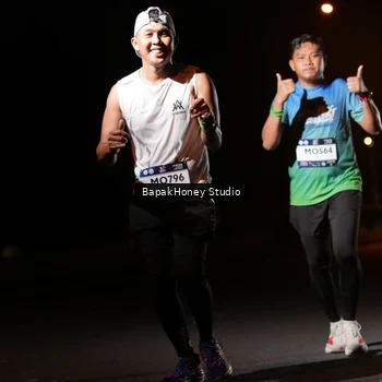 Runner Photo 7655776