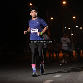 Runner Photo 7655777