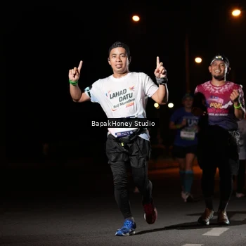 Runner Photo 7655779