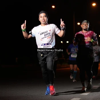 Runner Photo 7655784
