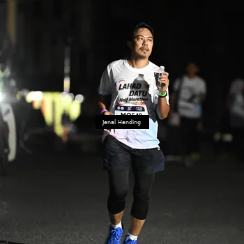 Runner Photo 7655793