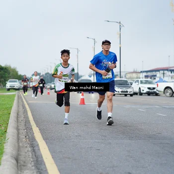 Runner Photo 7655796