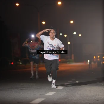 Runner Photo 7655802