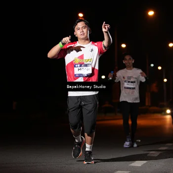 Runner Photo 7655810